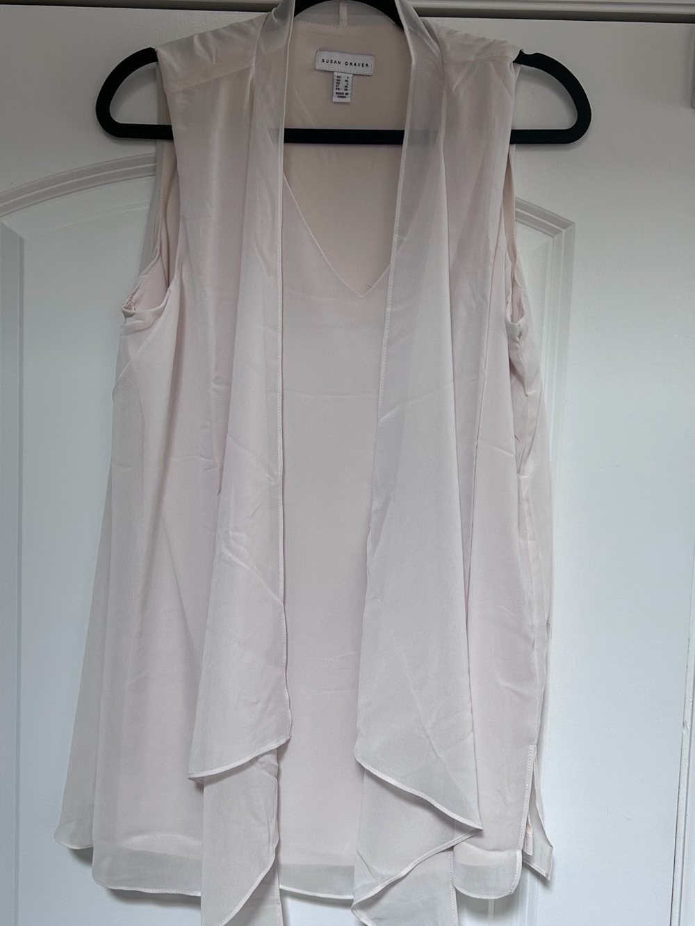 NWOT Susan Graver SZ L Long Lined Chiffon Sleeveless Tunic Blouse Attached Scarf